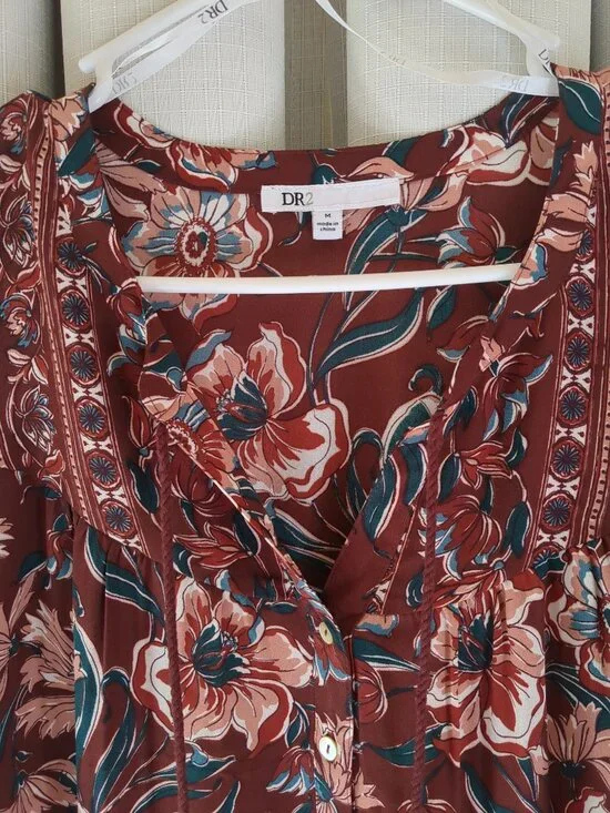 Med DR2 Floral Tunic / Blouse / Top with Button Long or Roll Up Sleeves - Picture 13 of 16